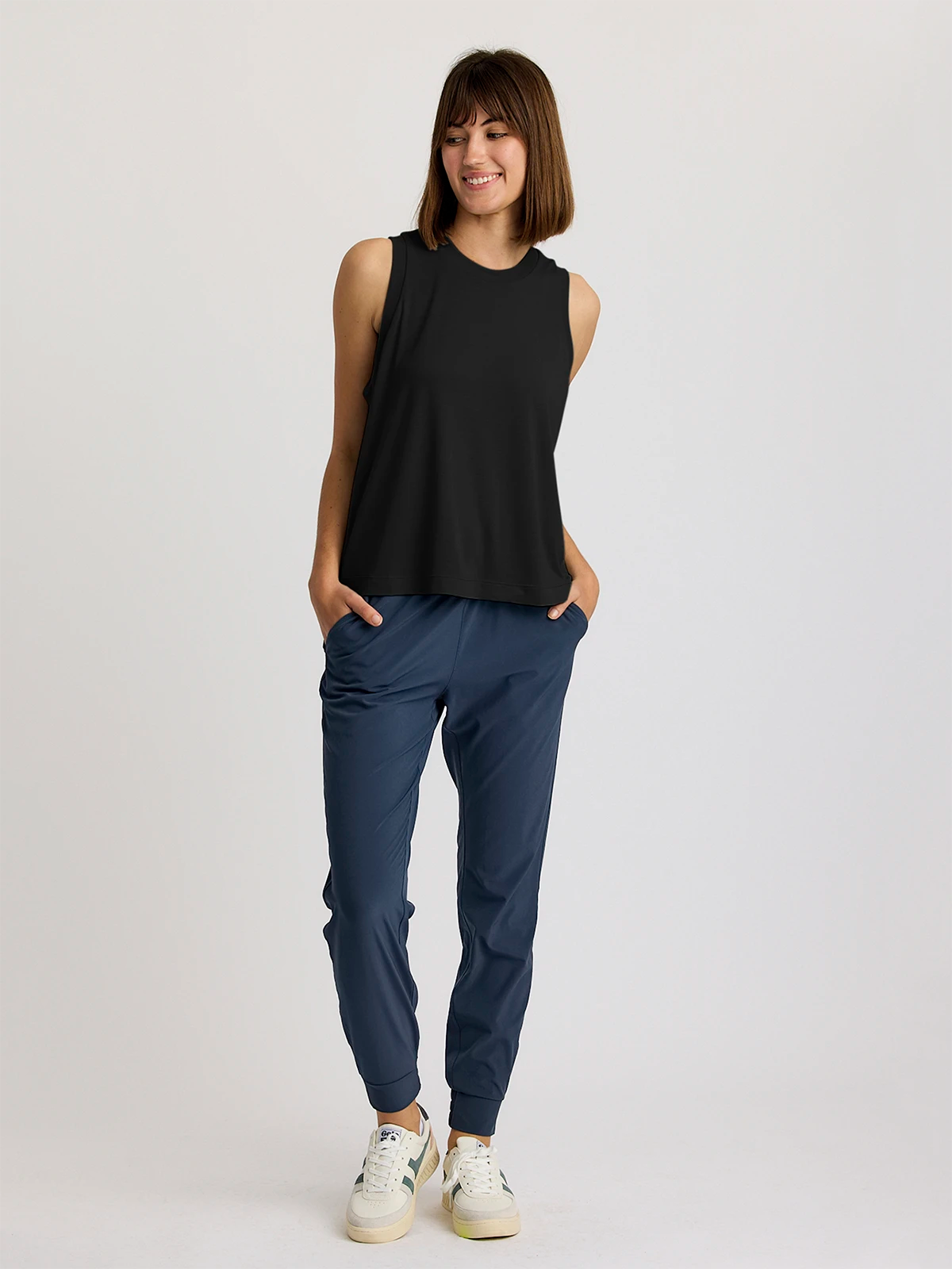 Women's Elevate Lightweight Tank - Black