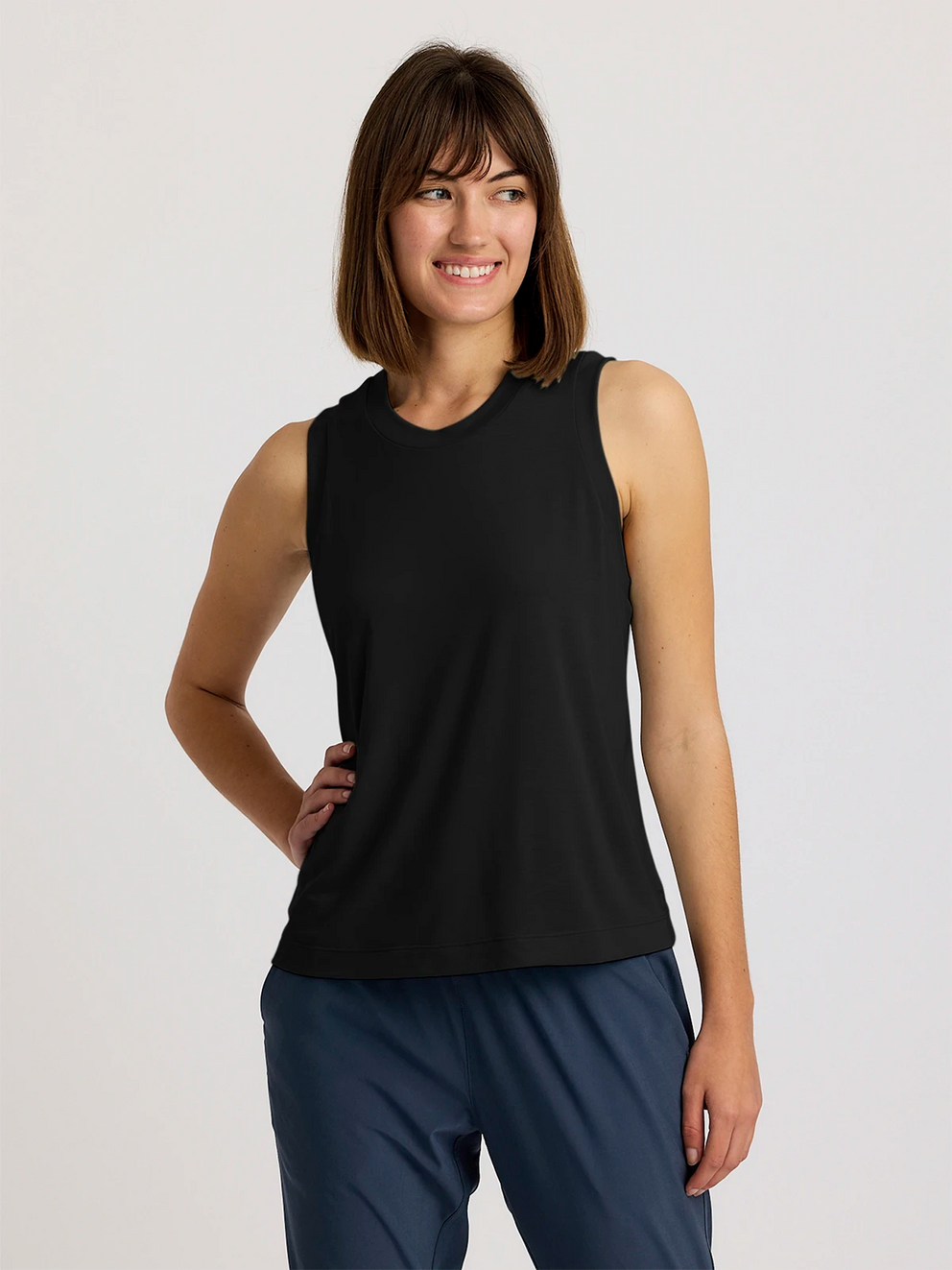Women's Elevate Lightweight Tank - Black