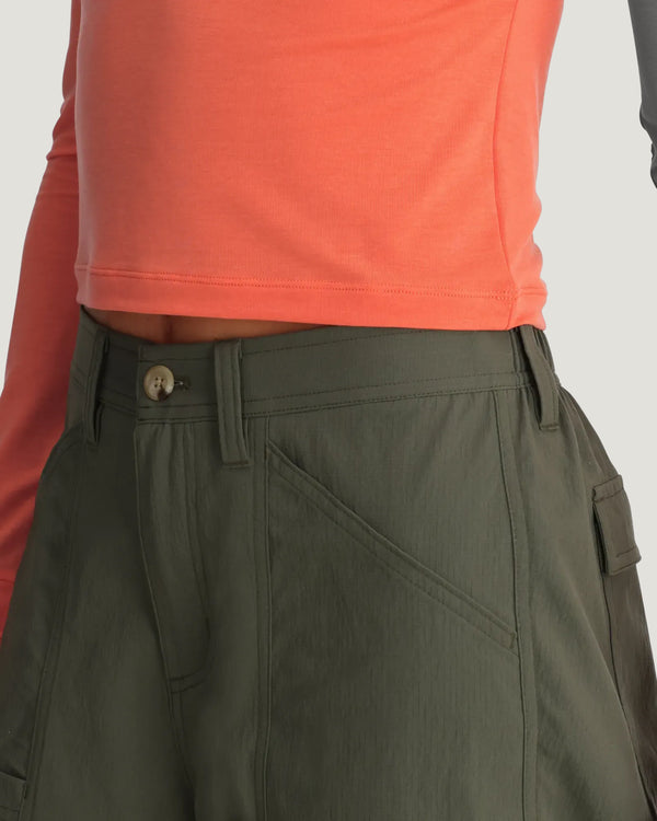 Women's Elevate Lightweight Fitted Hoodie - Flamingo