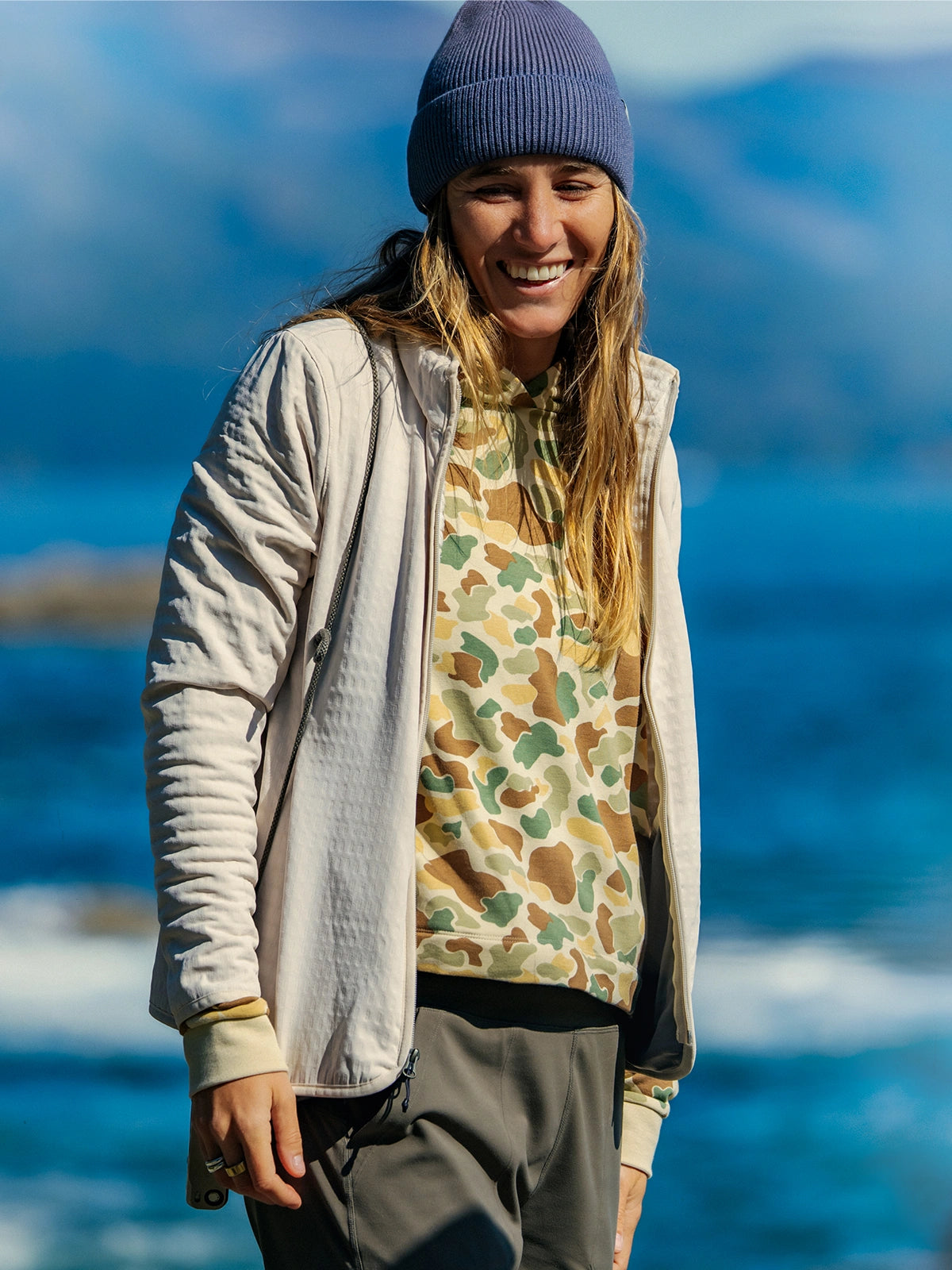 Women's Bamboo Lightweight Fleece Cropped Hoodie - Vintage Camo